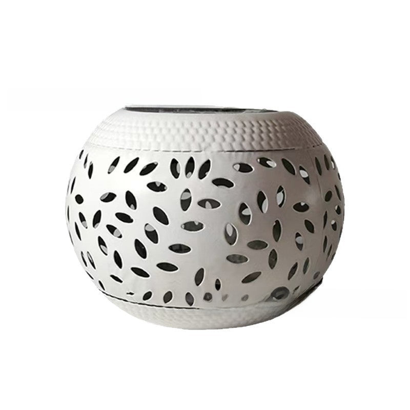 Decorative Metal Solar Garden Light with Dusk Sensor
