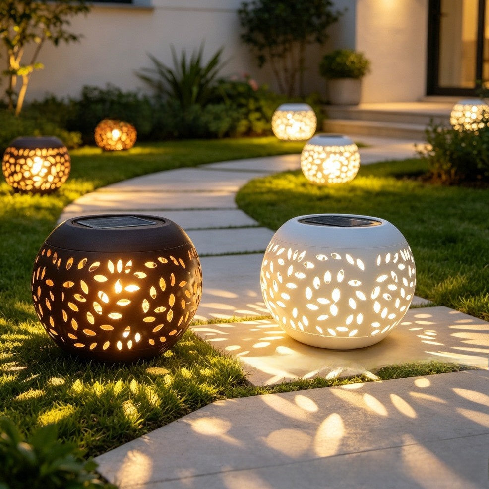 Decorative Metal Solar Garden Light with Dusk Sensor